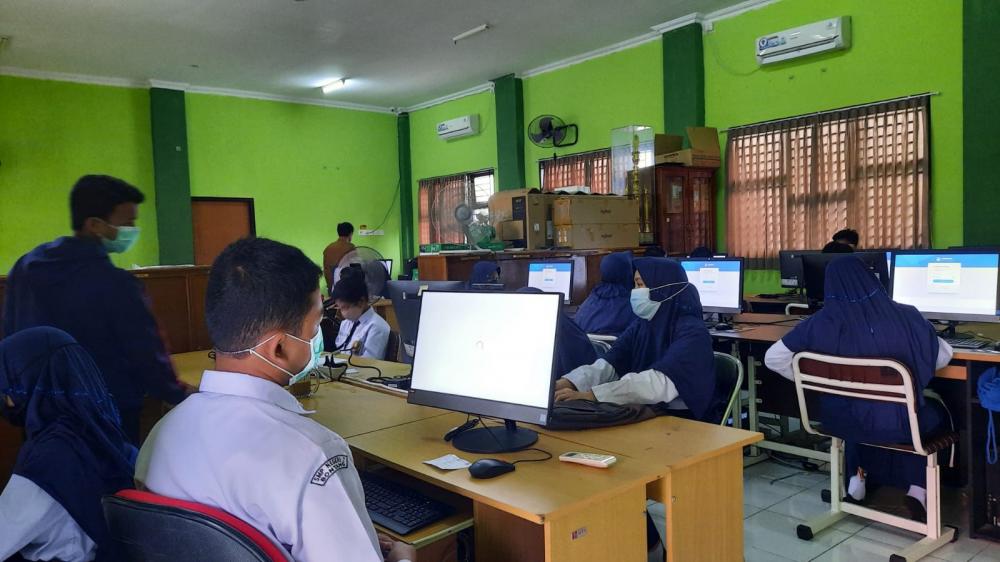Ratusan Pelajar di Bontang Sambut Suka Cita PTM Terbatas
