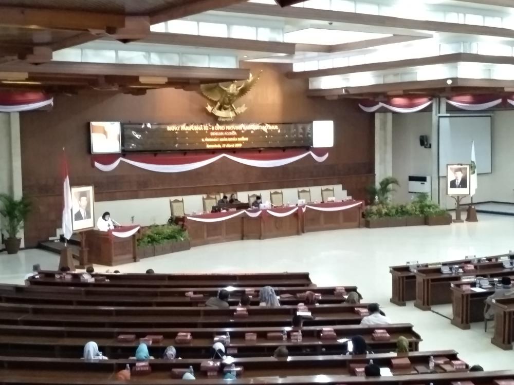 Raperda Kearsipan Disetujui DPRD Kaltim Menjadi Perda