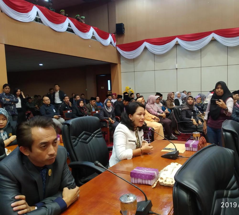 Etha Soroti Molornya Pengambilan Sumpah Unsur Pimpinan DPRD Bontang