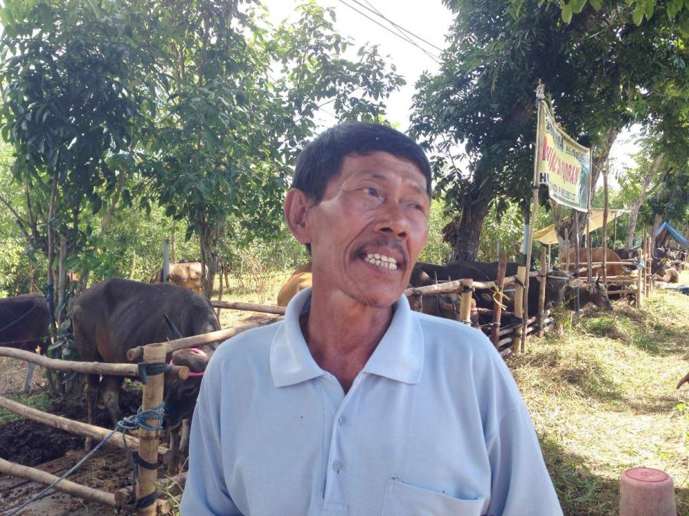 PEDAGANG TERNAK QURBAN MINTA DIBANGUNKAN PASAR HEWAN