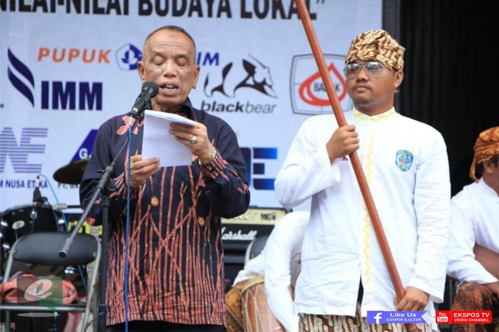 Asisten II Pemkot Bontang Resmi Tutup Erau Pelas Benua Guntung