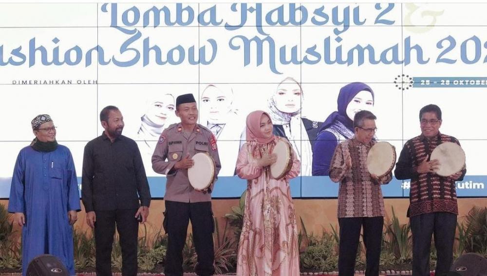 Asti Mazar Apresiasi Lomba Hasbyi dan Fashion Show Muslimah