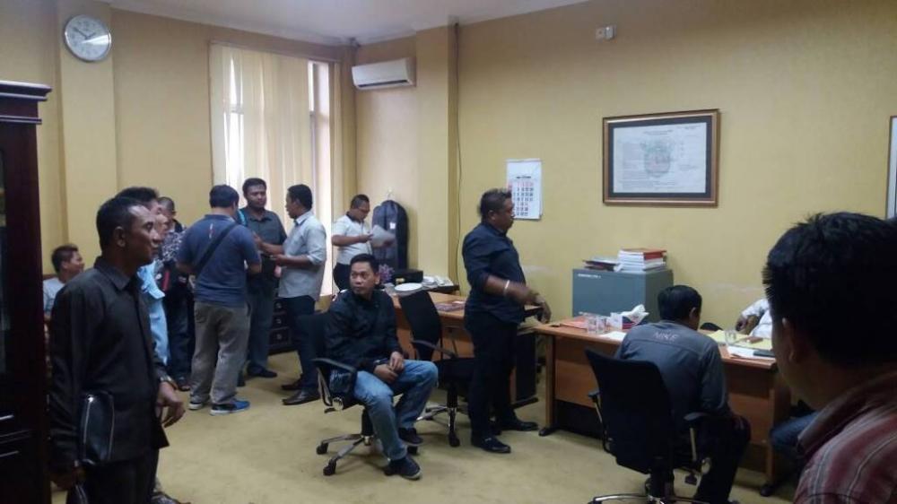 Pelanggan Lebih Banyak Malam, Pengusaha Warnet Negosiasi Jam Buka