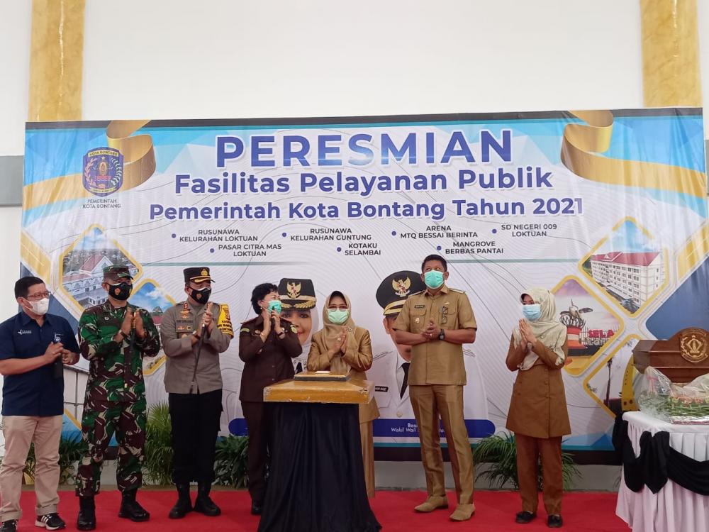 Tujuh Fasilitas Publik di Bontang Diresmikan