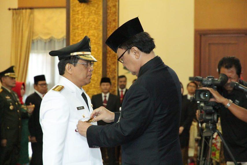 Dilantik Mendagri, Pj Gubernur Akan Lanjutkan Program Awang Faroek