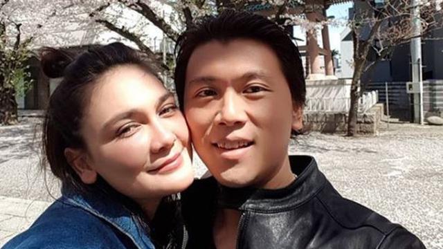 Putus, Reino Barack Kecewa Berat dengan Luna Maya