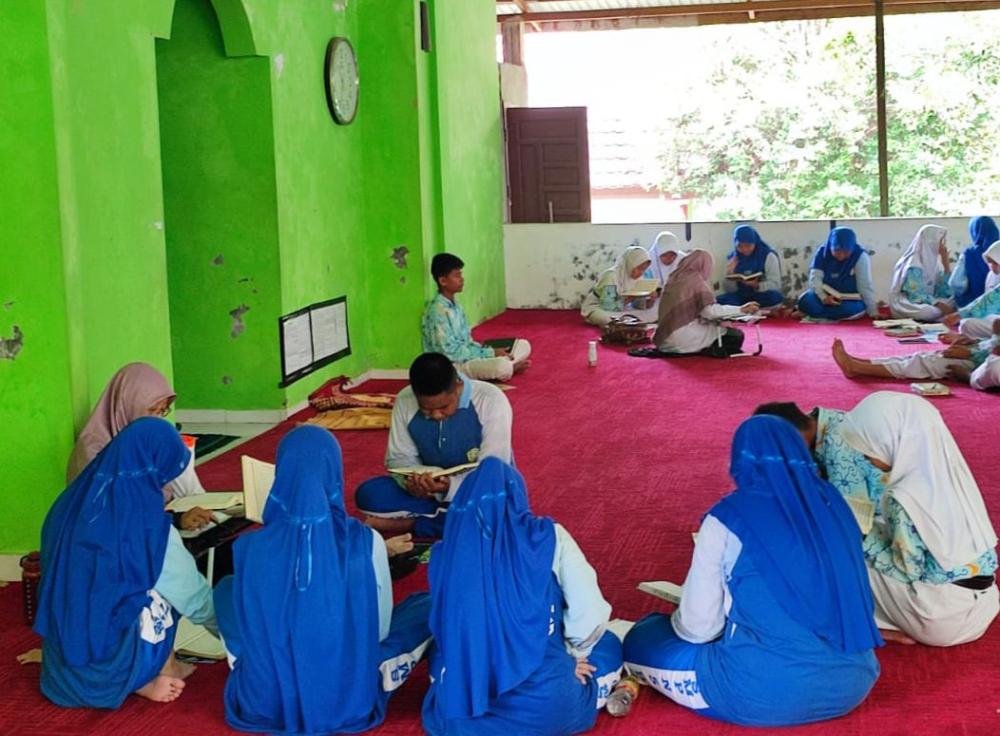 Perkuat Karakter dan Keimanan, SMPN 5 Bontang Terapkan Program Pembiasaan Keagamaan