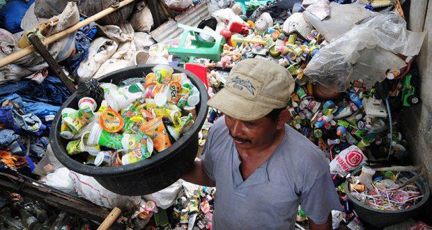 DKP BONTANG BAKAL USULKAN PENERAPAN REGULASI SOAL SAMPAH