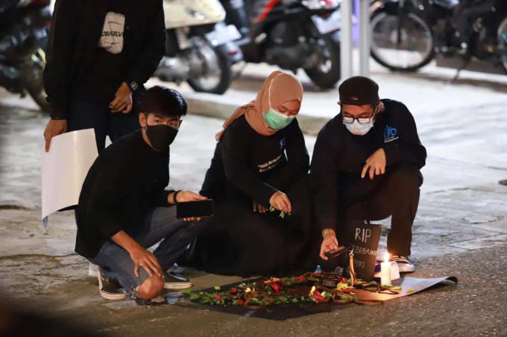 Jurnalis di Bontang Gelar Aksi Damai Bentuk Solidaritas untuk Nurhadi