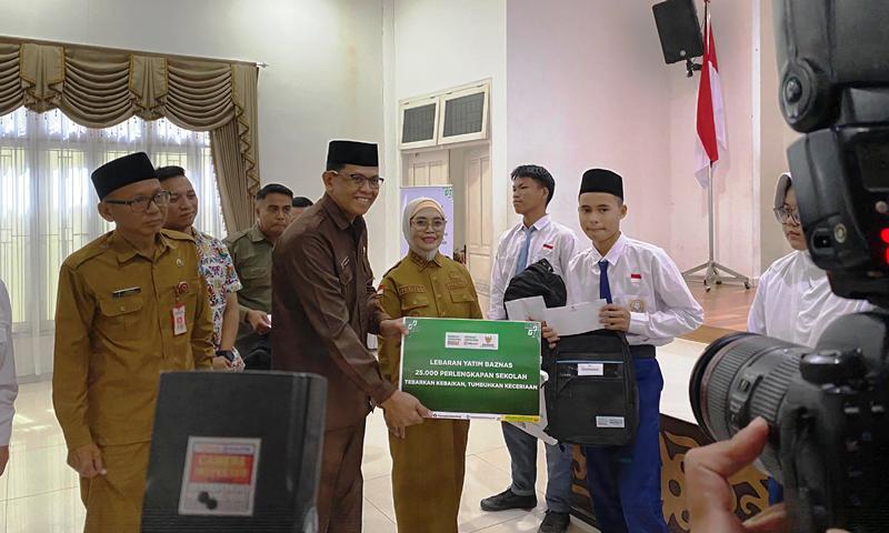 Neni ke Anak Yatim: Kalian Tak Sendiri, Pemkot dan UMKM Bontang Saling Menguatkan