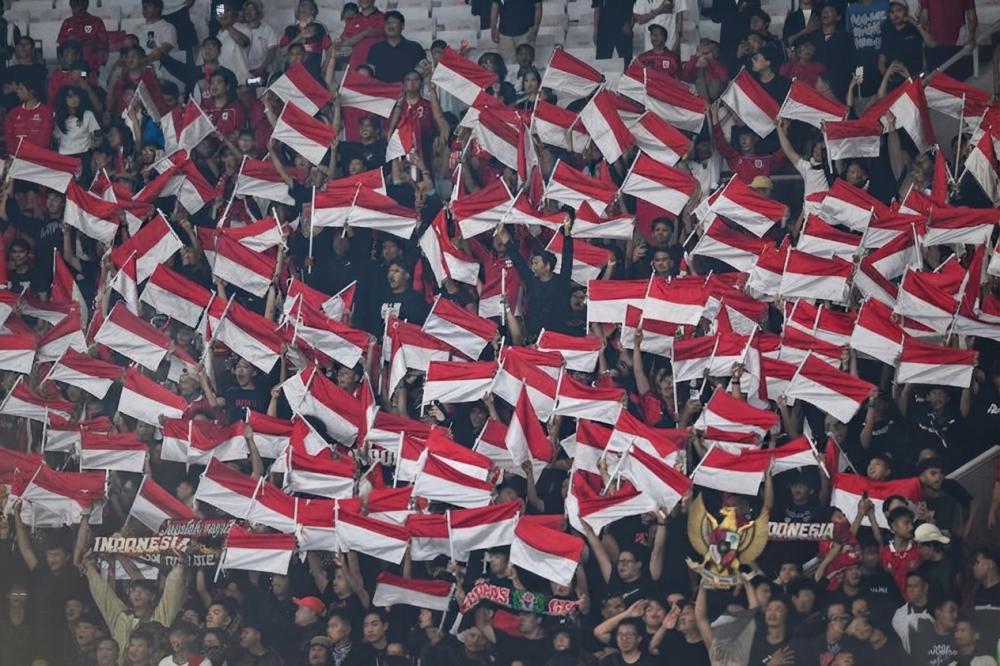 Thom Haye Kartu Merah, Suporter Jadi Pemain ke-11 Indonesia Saat Hadapi Malaysia