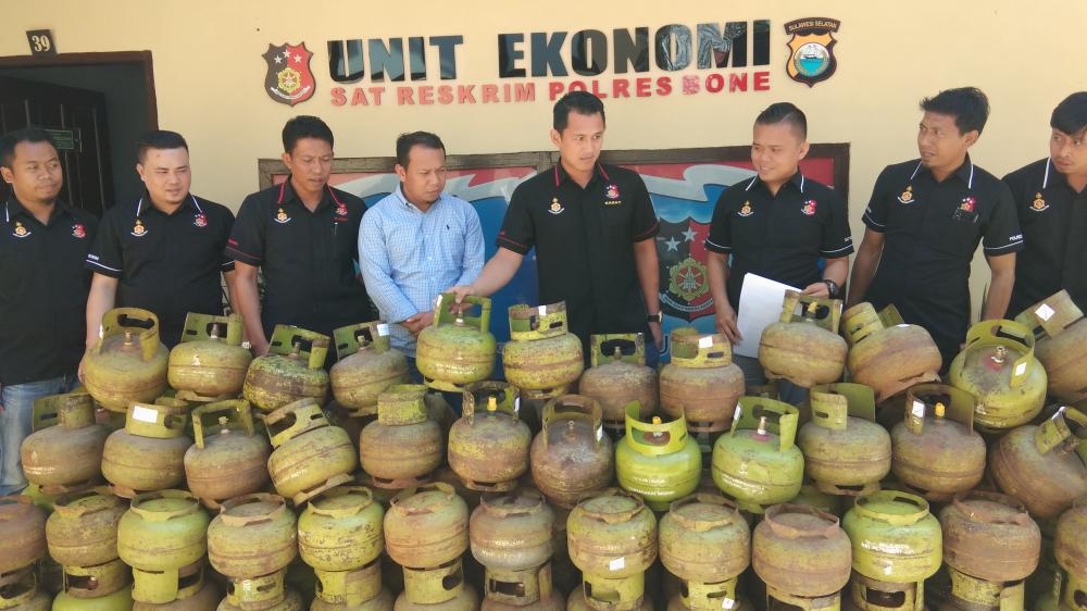Elpiji 3 Kg Langka, 124 Tabung Disita Polres Bone di Sejumlah Tempat Usaha