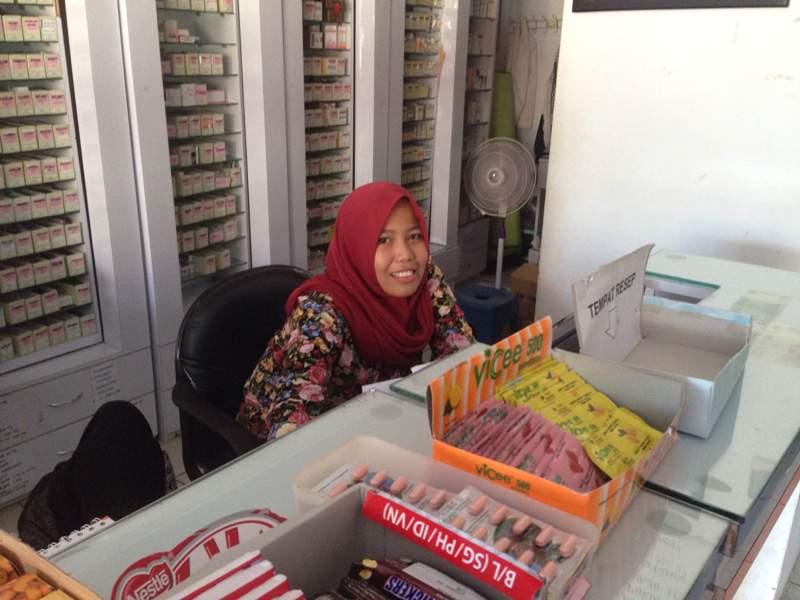 APOTEK KIMIA FARMA BONTANG, TAK MEMPERJUAL BELIKAN OBAT KOMIX DI KALANGAN ANAK DI BAWAH UMUR