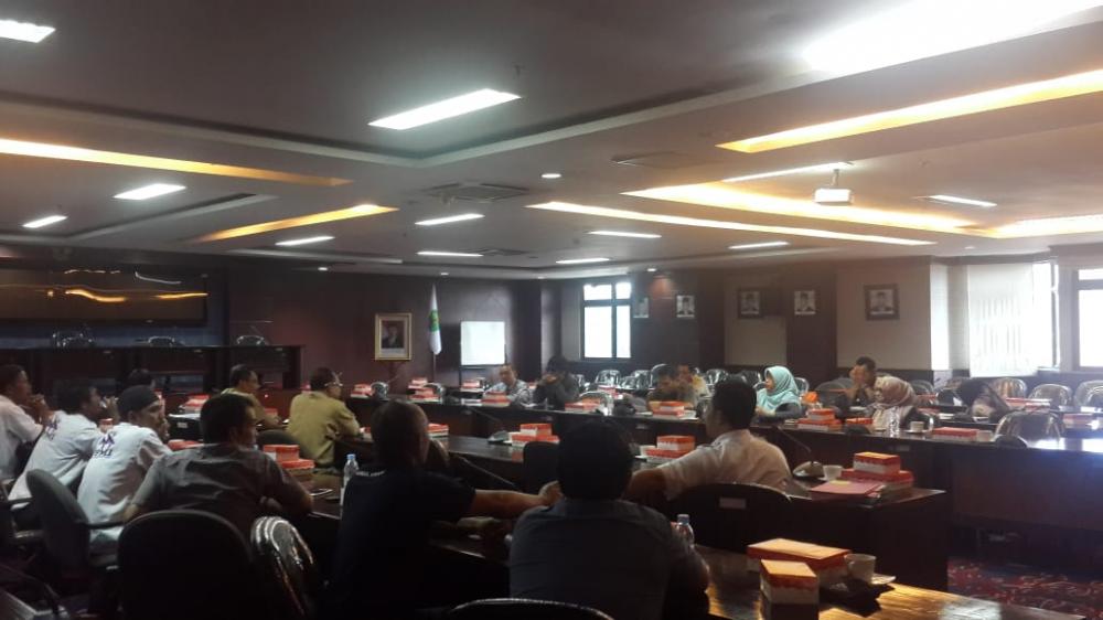 Komisi IV DPRD Kaltim Terima Keluhan Tenaga Kerja Kutai Kartanegara