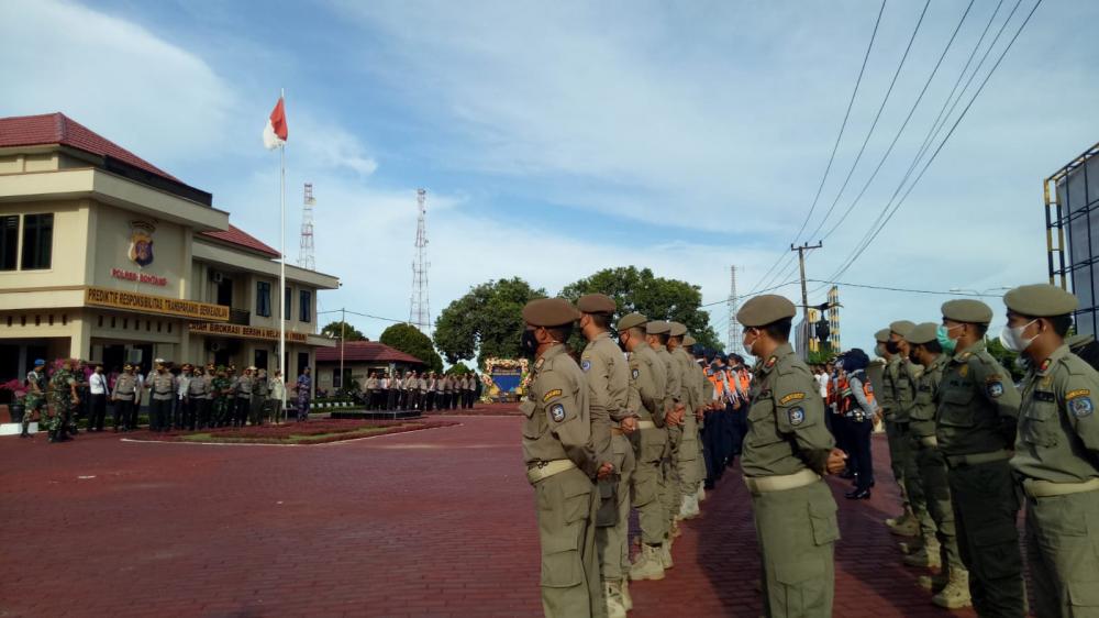 360 Personel Gabungan Amankan Malam Tahun Baru 2022 di Bontang