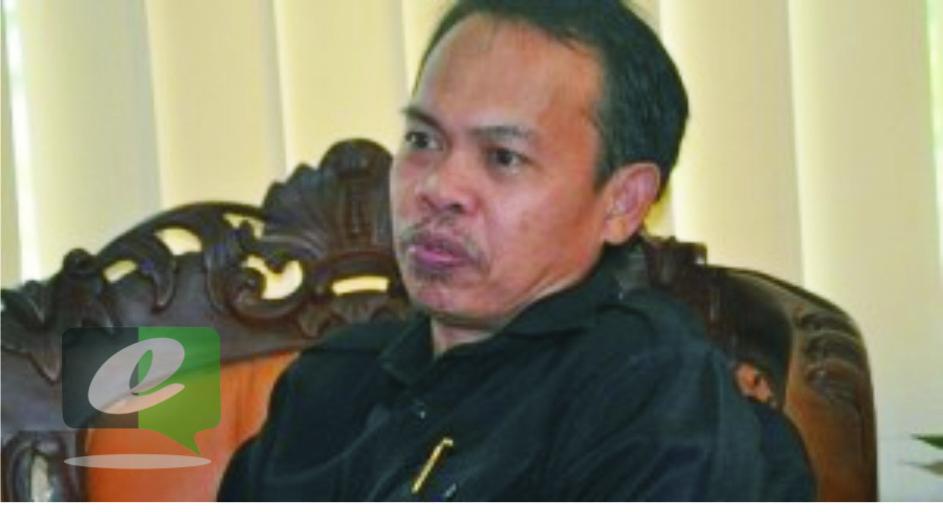 KURANG CEKATAN, KETUA KOMISI II KESAL TERHADAP DISHUBKOMINFO