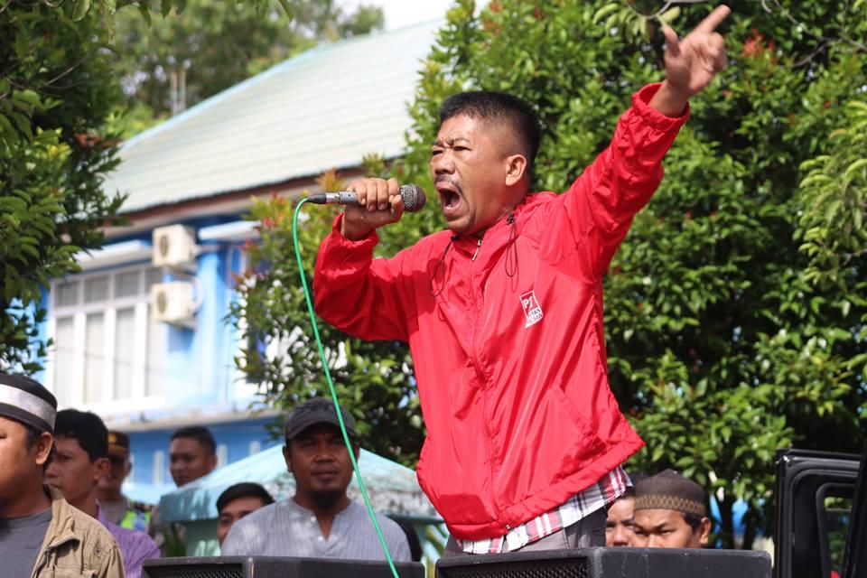 Mediasi Bahas Penundaan Kenaikan Tarif Air Diwarnai Aksi Walk Out