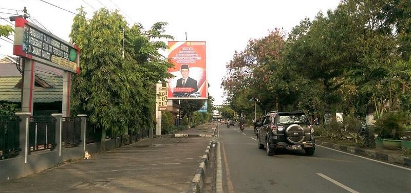 Dewan Soroti Menjamurnya Baliho Rusmadi Wongso