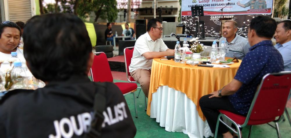 Tatap Muka, Kapolres Bone Ajak Wartawan Diskusi Soal Kamtibmas