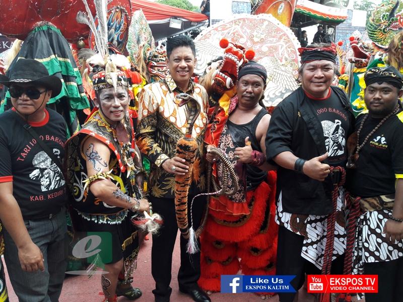 HADIRI PAGELARAN KESENIAN DI KEDIRI, WAWALI BONTANG INGIN ADAKAN KEGIATAN SERUPA