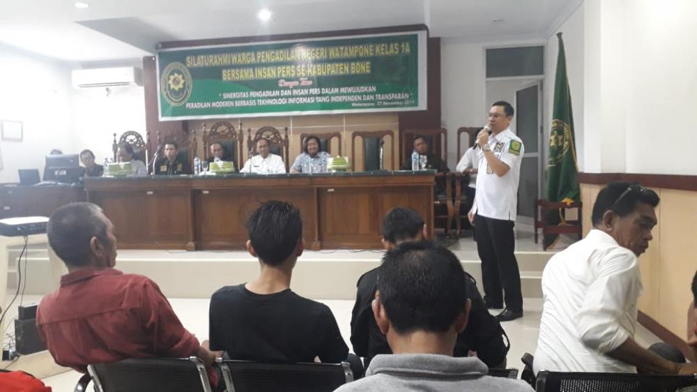 Humas PN Bone Ungkap Alasan Wartawan Dibatasi Ambil Gambar di Persidangan