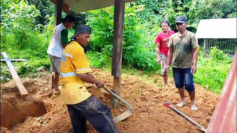 8 Bulan Tragedi Muara Kate, Jasad Russell Diekshumasi