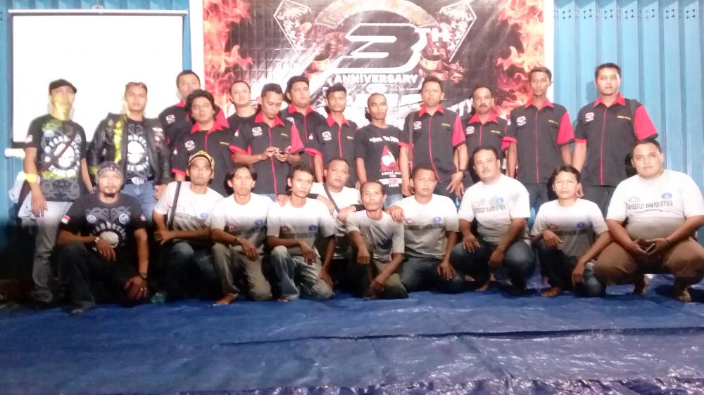 KETUA GBC BONTANG: HARIANTO, KOMUNITAS MOTOR DAN GENG MOTOR ITU BEDA