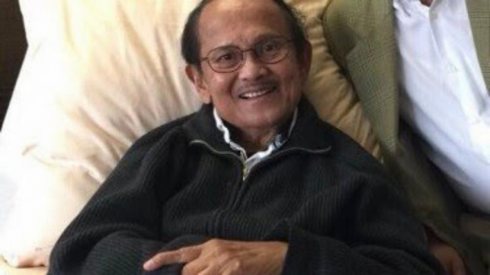 Innalillah, BJ Habibie Tutup Usia