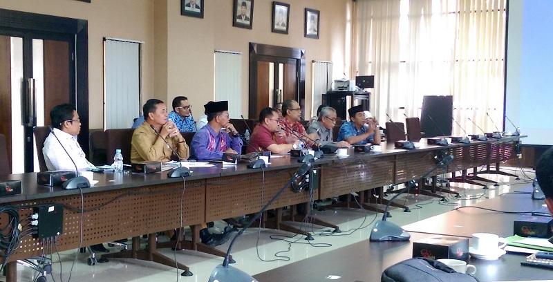 DPRD Kaltim Komit Selesaikan Konflik Petani Kukar