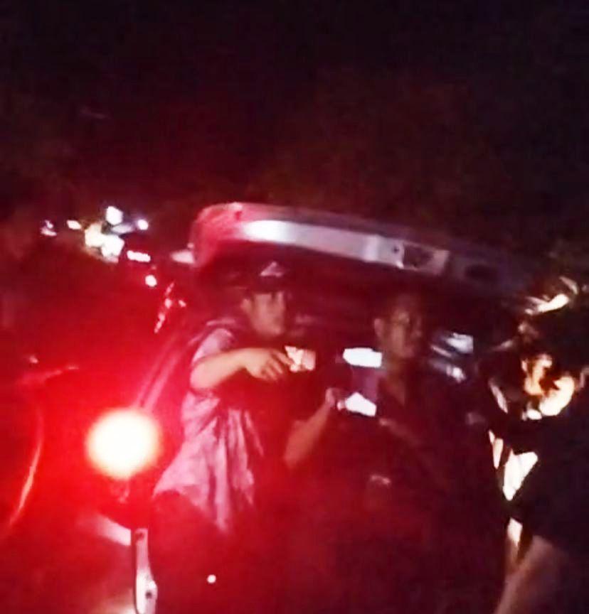 Warga Geruduk Mapolres Paser, Misrantoni Gagal Dijemput, Pengacara Ditangkap