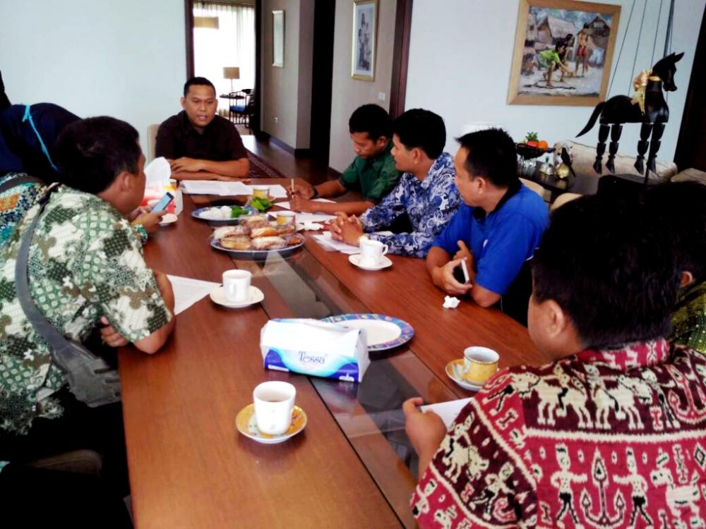 Galau Gaji dan TTP Belum Dibayar, Guru Curhat ke Wakil Ketua DPRD Kaltim