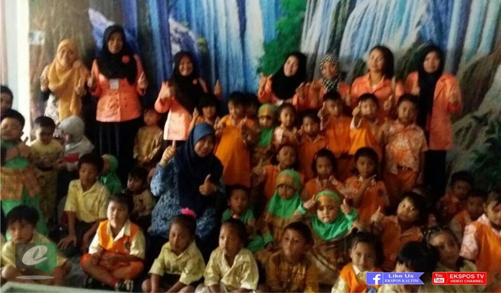 Kunjungi Perpustakaan, TK Kemala Bhayangkari Kenalkan Anak dengan Dunia Buku
