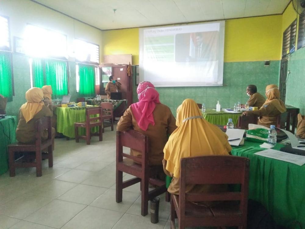 Guru SDN 013 Bonsel Diberi Pelatihan PJJ, Saparudin : Kontennya Harus Mudah Dipahami Siswa