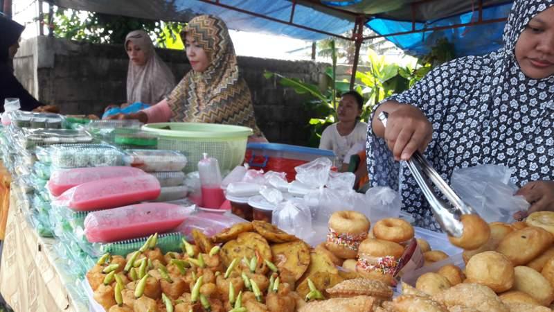 PANGKALAN OJEK LOKTUAN DISULAP JADI PASAR DADAKAN RAMADHAN