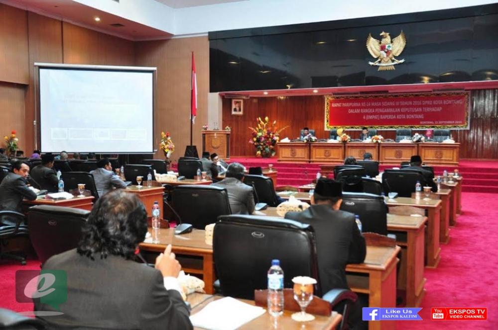 DPRD Bontang Gelar Sidang Paripurna Putusan 4 Raperda