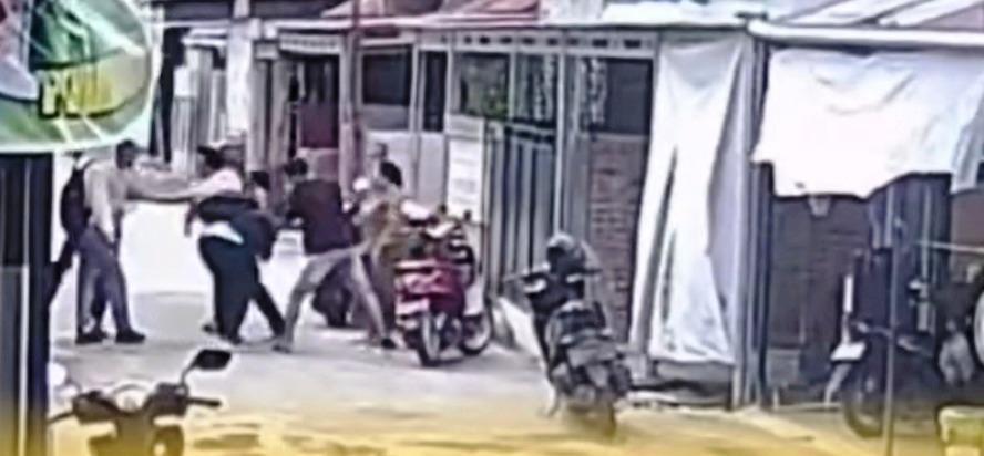 Guru yang Dikeroyok di Balikpapan Kini Dilaporkan Balik ke Polda Kaltim