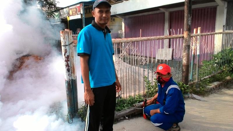 CEGAH PENYAKIT DBD, DINKES BONTANG ADAKAN FOGGING DI BEBERAPA KELURAHAN