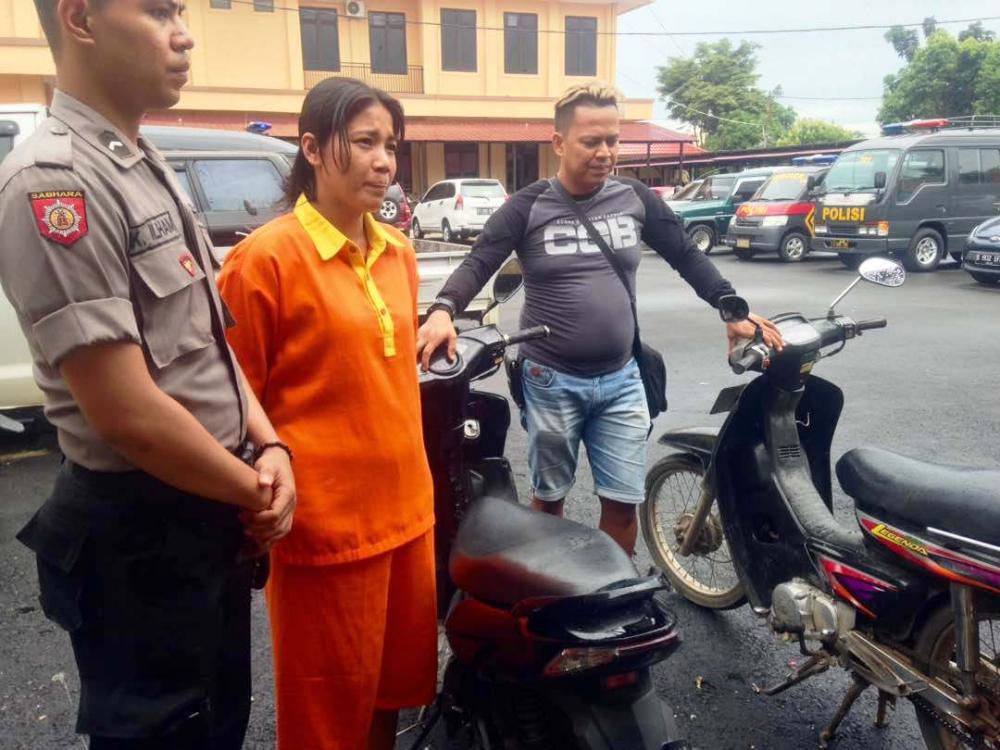 Modus Pinjam Motor, Perempuan Pelaku Penggelepan di 4 TKP Ini Dibekuk 