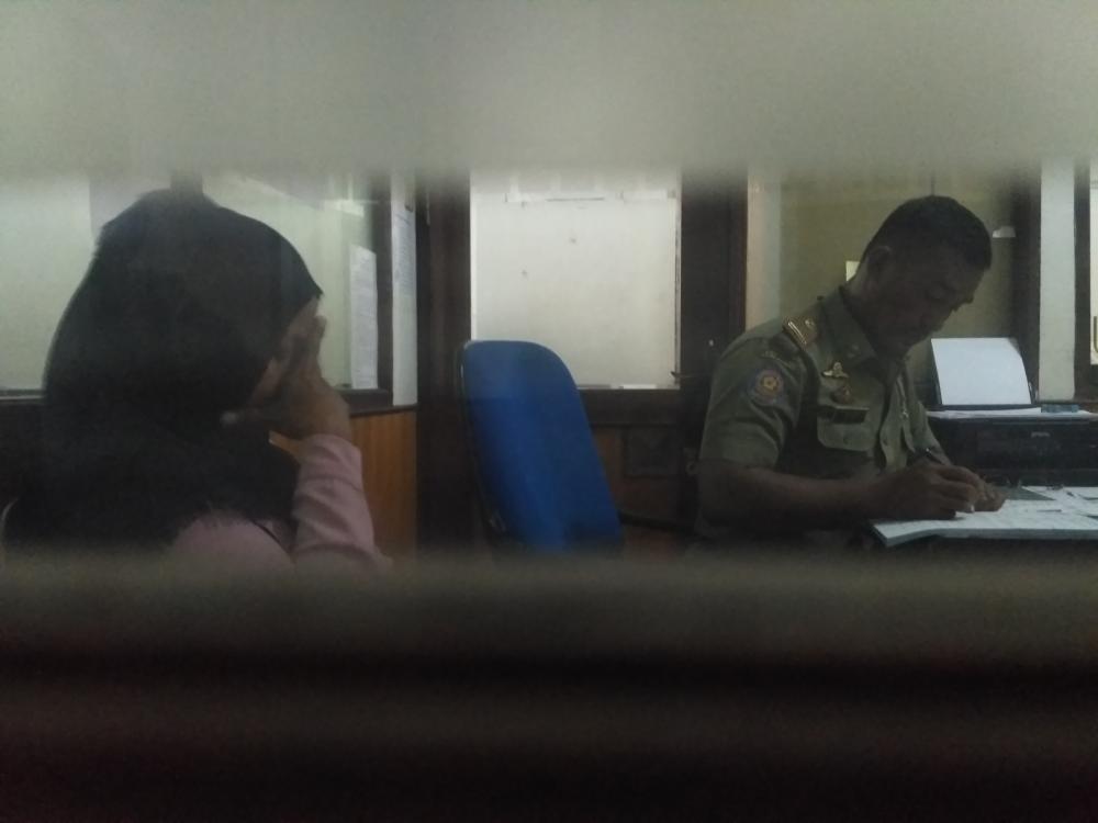 Malam Valentine di Hotel,  Sepasang Pedagang Dirazia Satpol PP