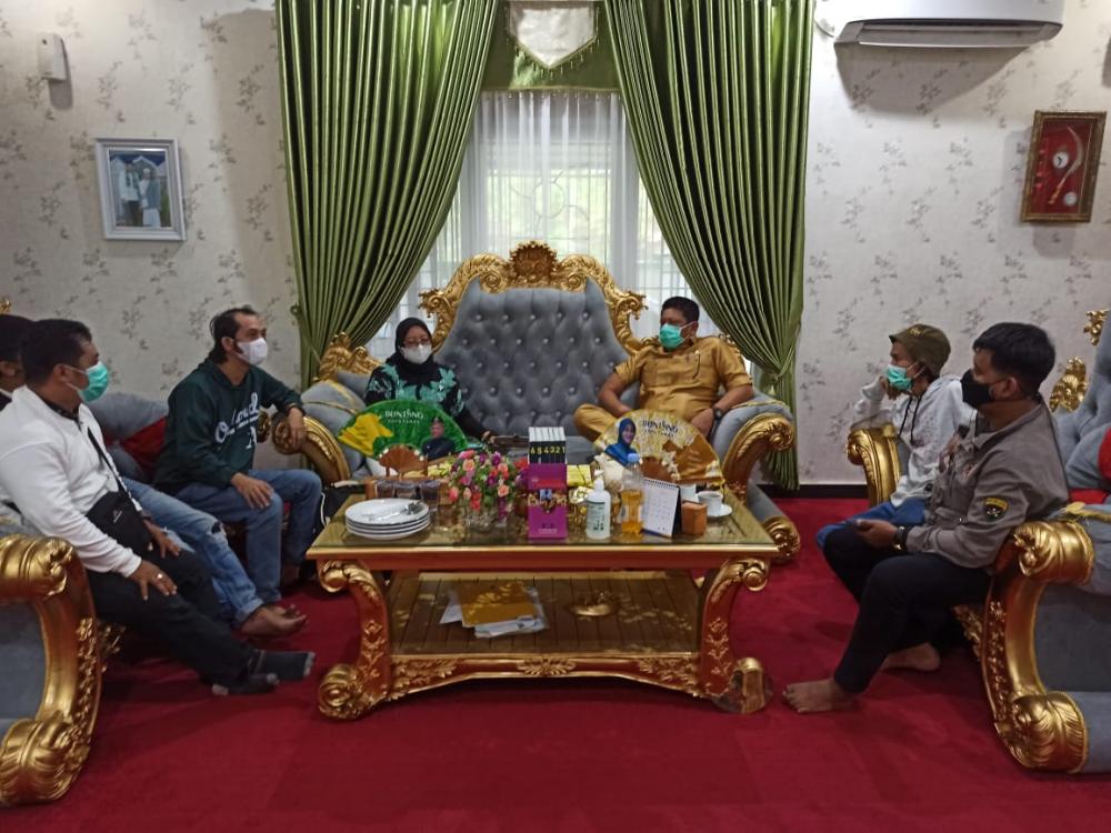 Pengurus FJB Sambangi Kediaman Wakil Walikota Basri Rase