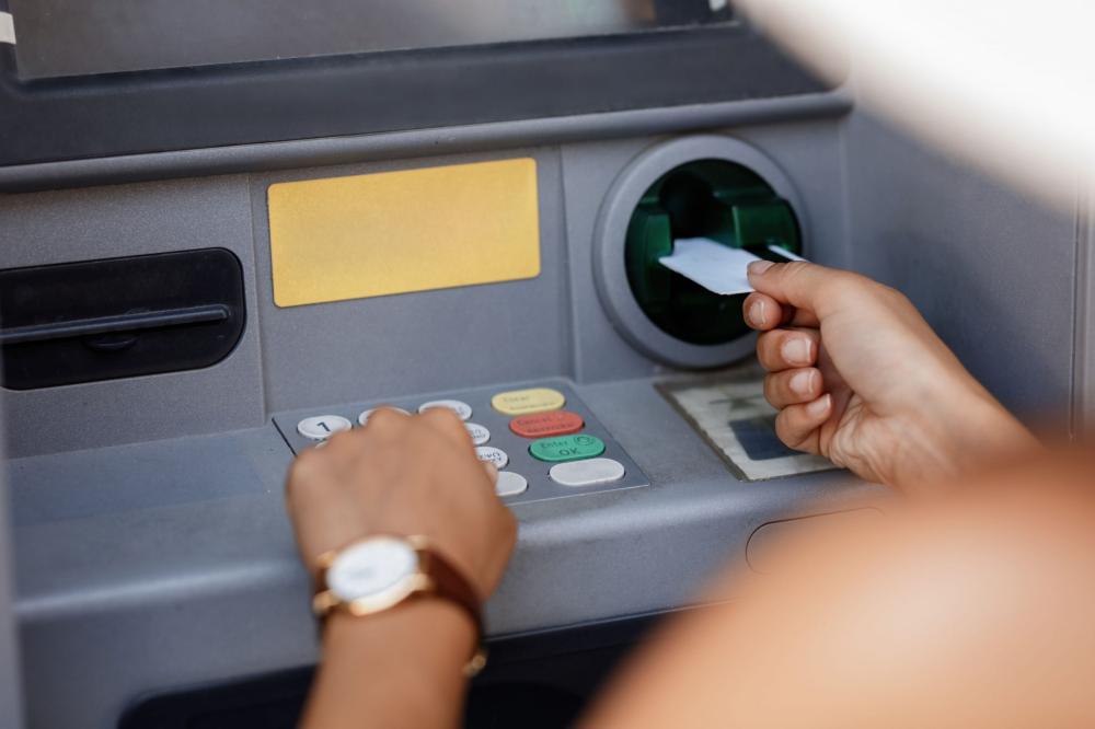 Cek Lagi Sebelum Tarik Tunai, Ini Aturan Saldo Minimum BRI, Mandiri, BNI per Oktober 2026
