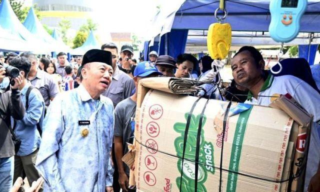 Inspiratif, Kalsel Tukar Sampah Jadi Sembako