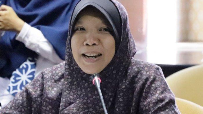 Fitri Maisyaroh Aktif Edukasi Masyarakat Soal Perda