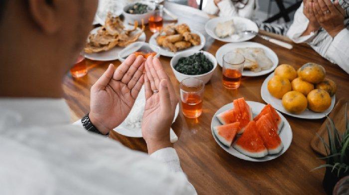 Tips Penuhi Gizi Selama Puasa di Tengah Efisiensi
