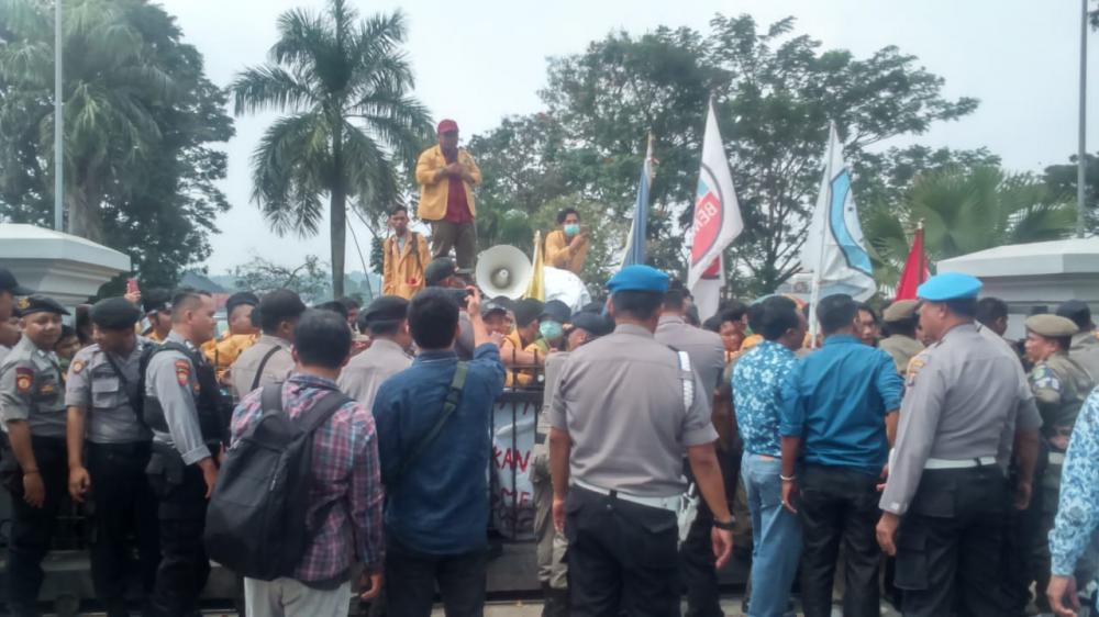 Aksi Mahasiswa, Tuntut Pemprov Kaltim Selesaikan Masalah Karhutla 