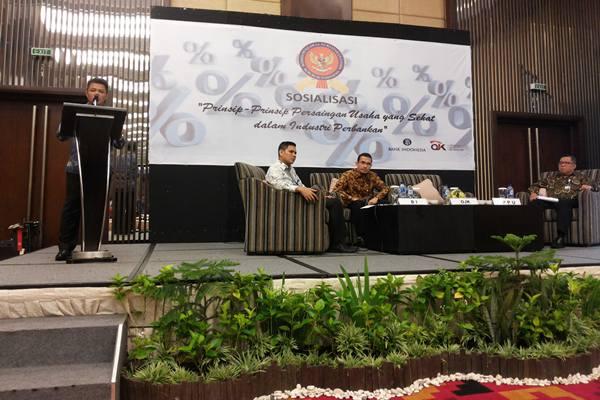 BPR KALTIM ADUKAN PERSAINGAN PANGSA PASAR KREDIT UMKM KE PADA KPPU