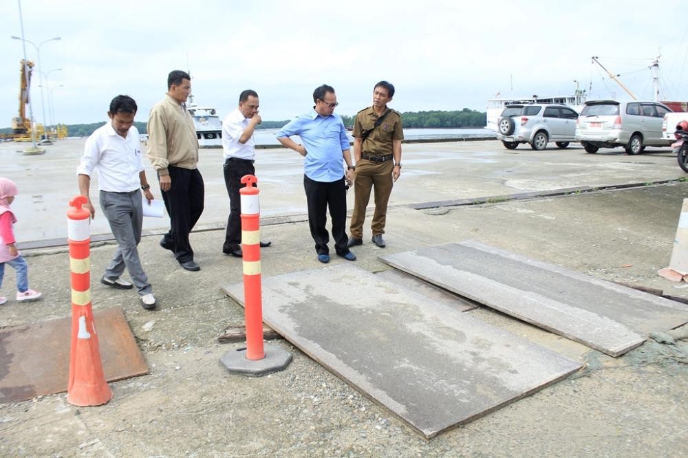 Kondisi Jalan di Pelabuhan Lhoktuan Retak-Retak,  Komisi II akan Jadwalkan Rapat Gabungan