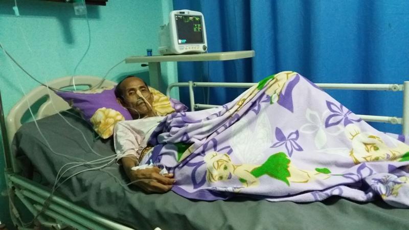 MUNTAH DARAH, KAKEK ARIFIN KEMBALI DILARIKAN KE RUMAH SAKIT