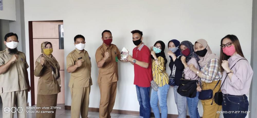 Kelurahan Gunug Elai Apresiasi Pengabdian Mahasiswa KKN UNAIR 