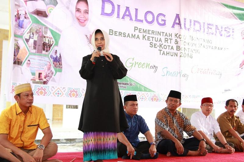 PEMKOT BONTANG, GELAR DIALOG AUDIENSI DENGAN SELURUH RT DAN TOKOH MASYARAKAT